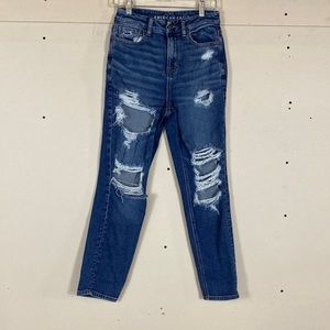 American Eagle Curvy Mom fit denim‎ jeans distressed high rise women’s size 2